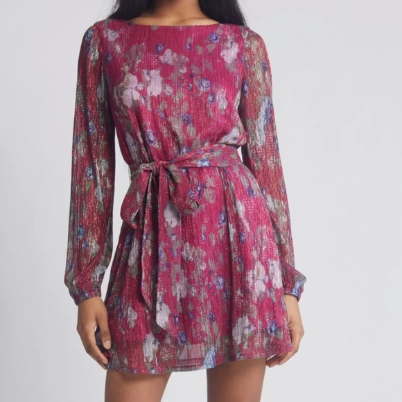 Dress the Population Dresses & Skirts - Dress The Population Kirsi Metallic Floral Long Sleeve Minidress NWT